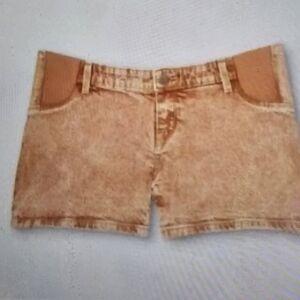 #636 Isabel Maternity carpenter side panel jean shorts